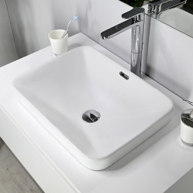 Cassettone bagno lavabo disponibile anche su misura con lavabo incassato in ceramica